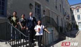 中单小学爆料事件视频最新,真相揭露，家长学生热议